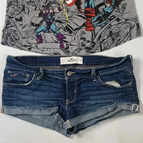 Marvel& Hollister bundle of 2. Tank& ShortsM - Picture 3 of 10